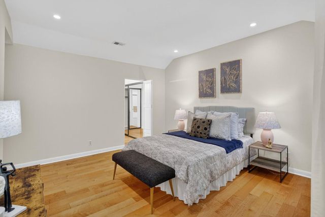 1874 Huxley Court, San Jose, CA 95125