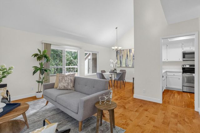 1874 Huxley Court, San Jose, CA 95125