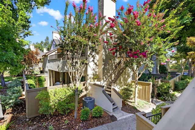 1874 Huxley Court, San Jose, CA 95125
