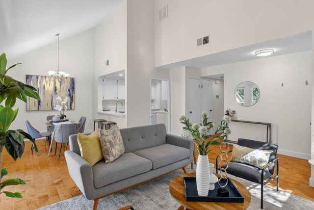 1874 Huxley Court, San Jose, CA 95125