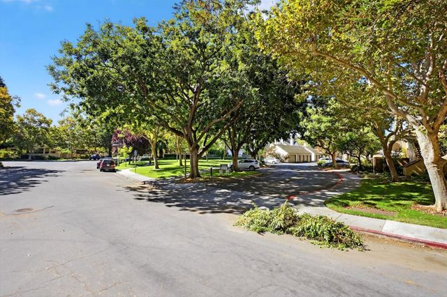 1874 Huxley Court, San Jose, CA 95125