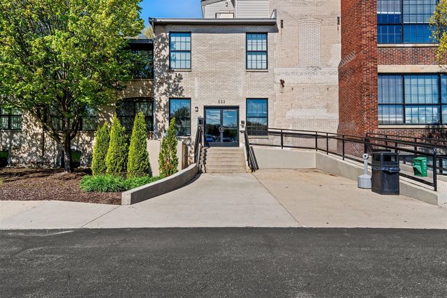 533 Columbia Avenue 022, Holland, MI 49423