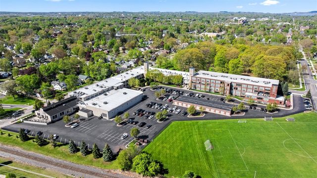 533 Columbia Avenue 022, Holland, MI 49423