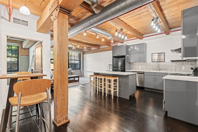 533 Columbia Avenue 022, Holland, MI 49423