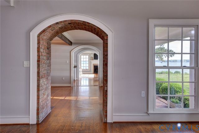 6454 Carmines Island Ln, Gloucester, VA 23072