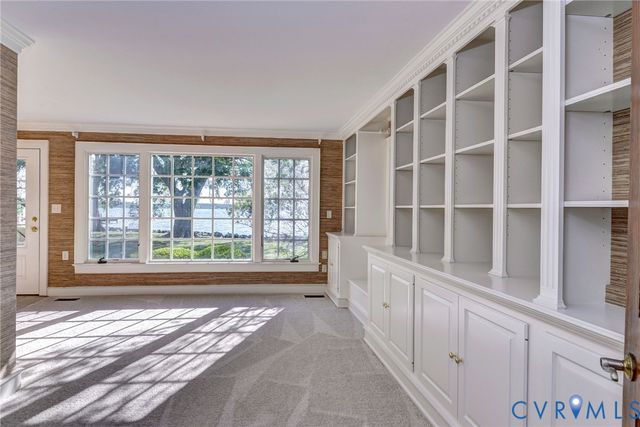 6454 Carmines Island Ln, Gloucester, VA 23072