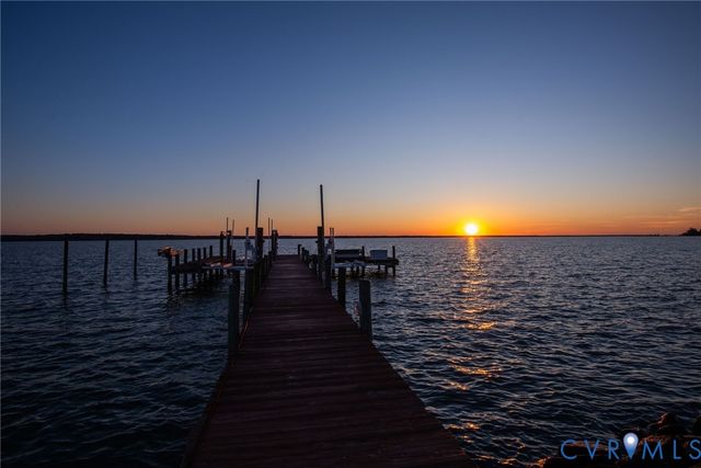 6454 Carmines Island Ln, Gloucester, VA 23072