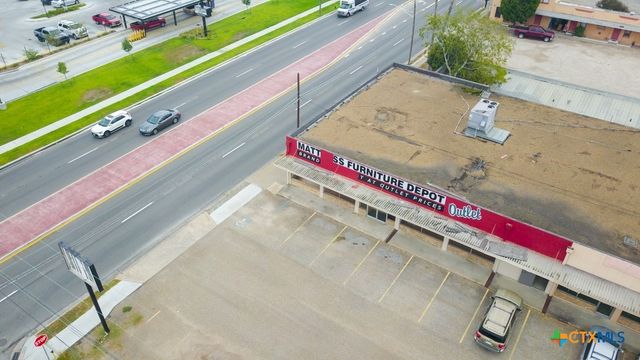 701 E Rio Grande Street, Victoria, TX 77901