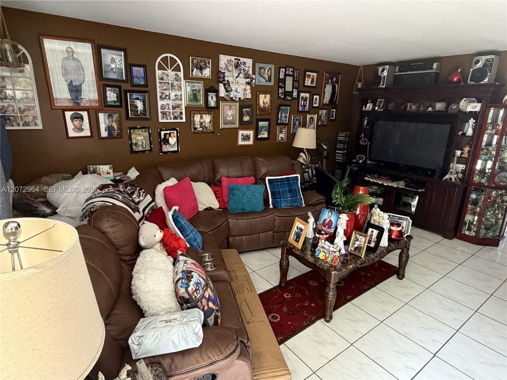 10350 SW 220th Street 241, Cutler Bay, FL 33190