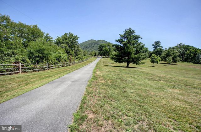 10787 LINCOLN WAY WEST W, Fort Loudon, PA 17224