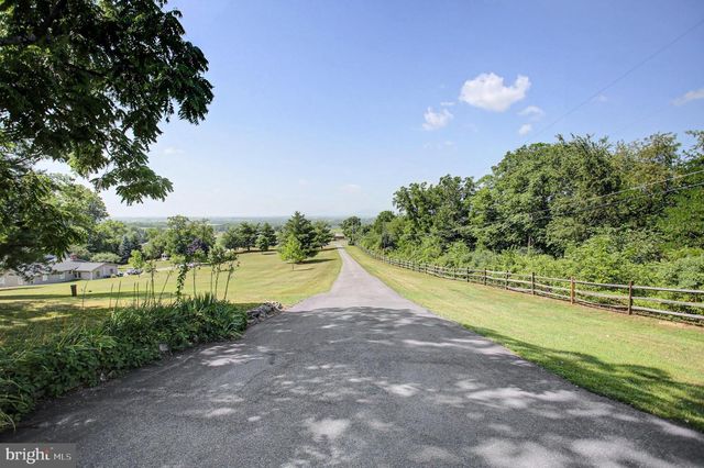 10787 LINCOLN WAY WEST W, Fort Loudon, PA 17224