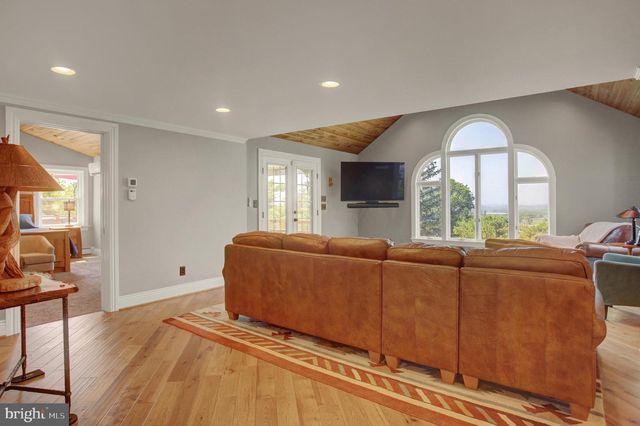 10787 LINCOLN WAY WEST W, Fort Loudon, PA 17224