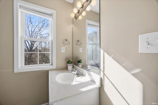 3764 E Cobble Creek Drive, Bloomington, IN 47401