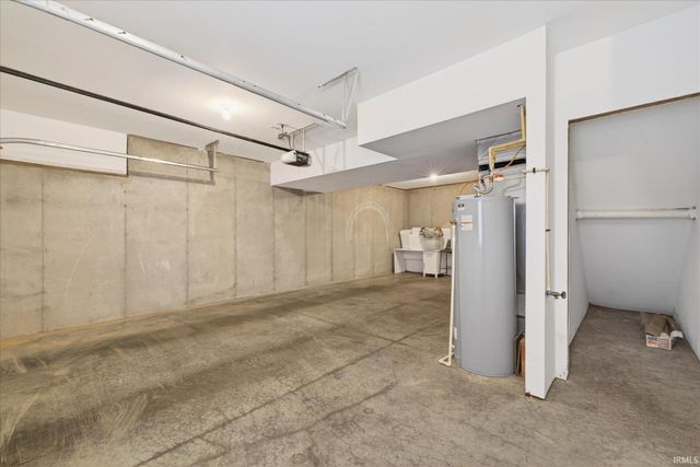 3764 E Cobble Creek Drive, Bloomington, IN 47401