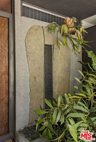 6190 Temple Hill Drive, Los Angeles, CA 90068