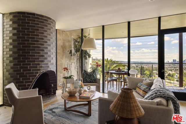 6190 Temple Hill Drive, Los Angeles, CA 90068