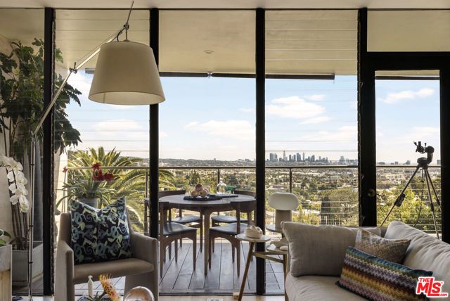 6190 Temple Hill Drive, Los Angeles, CA 90068