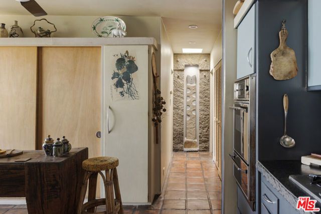 6190 Temple Hill Drive, Los Angeles, CA 90068