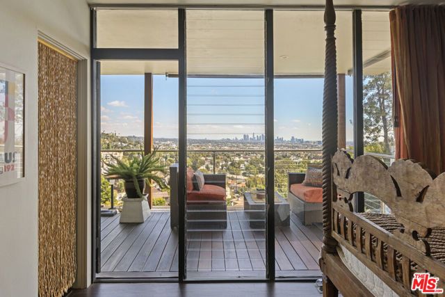 6190 Temple Hill Drive, Los Angeles, CA 90068