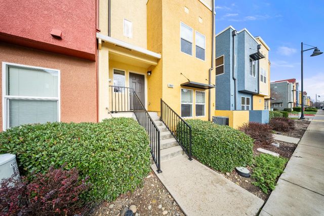 10847 Wraysbury Way, Rancho Cordova, CA 95670