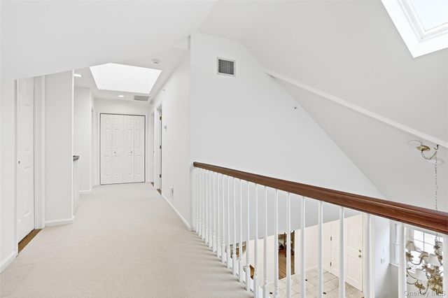 12 Brook Hills Circle, White Plains, NY 10605