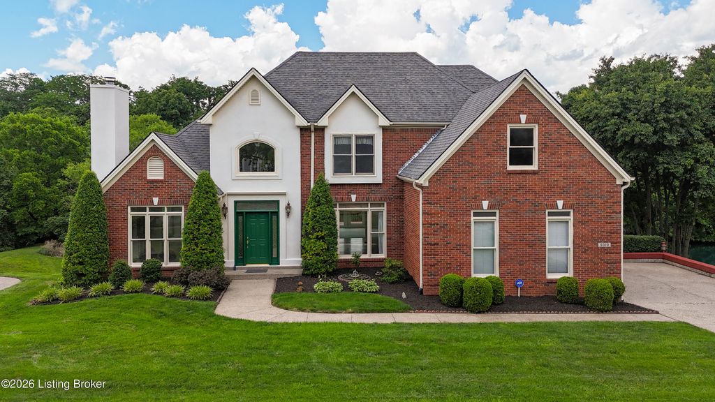 9319 Springbrooke Cir, Louisville, KY 40241