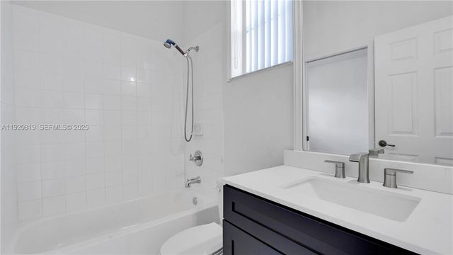 4921 SW 140th Ter 1, Miramar, FL 33027