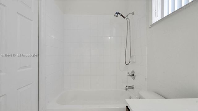 4921 SW 140th Ter 1, Miramar, FL 33027