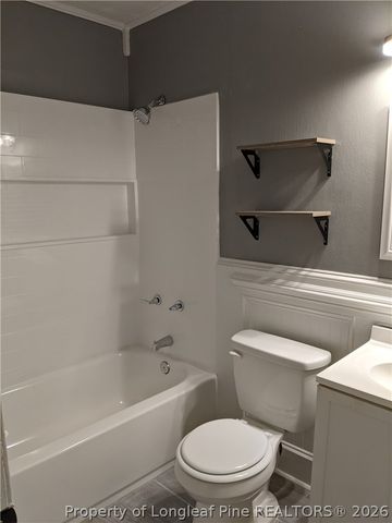 1926 Pumpkin Road, Fayetteville, NC 28304