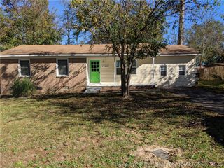 1926 Pumpkin Road, Fayetteville, NC 28304