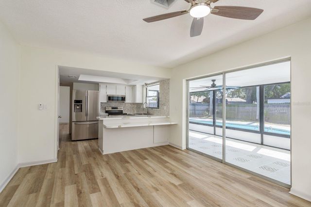 11452 129TH AVENUE, Largo, FL 33778