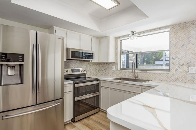 11452 129TH AVENUE, Largo, FL 33778