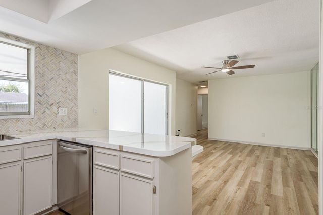 11452 129TH AVENUE, Largo, FL 33778