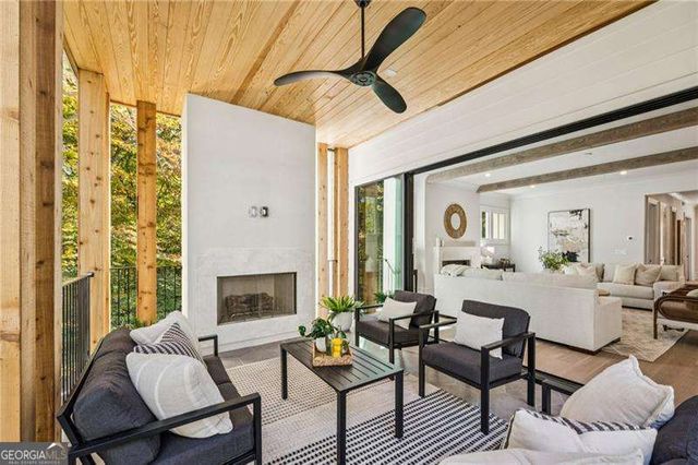 654 Elkmont Drive NE, Atlanta, GA 30306