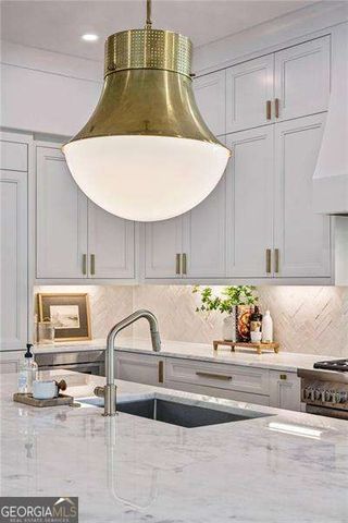 654 Elkmont Drive NE, Atlanta, GA 30306