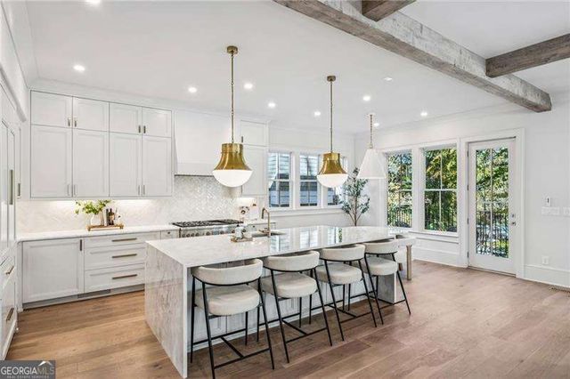 654 Elkmont Drive NE, Atlanta, GA 30306