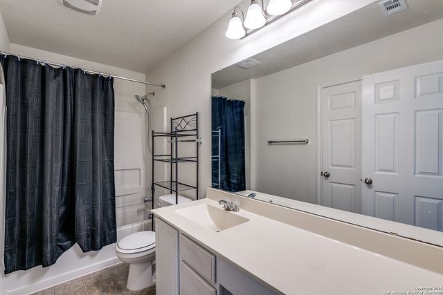 6719 Loma Blanca, San Antonio, TX 78233