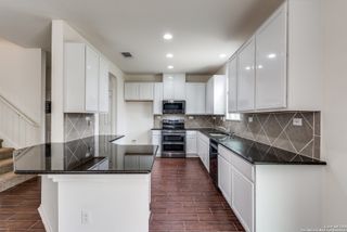 6719 Loma Blanca, San Antonio, TX 78233