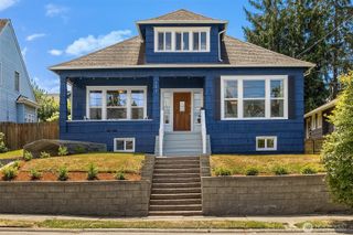 127 NE 56th Street, Seattle, WA 98105