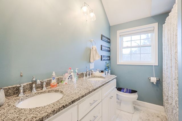 43 Marjorie St, Attleboro, MA 02703