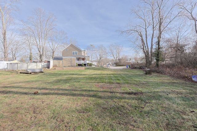 43 Marjorie St, Attleboro, MA 02703