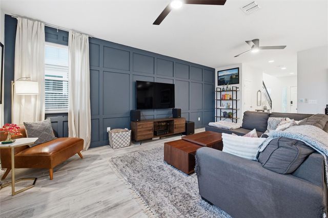 6402 Moncrieff DR, Austin, TX 78747