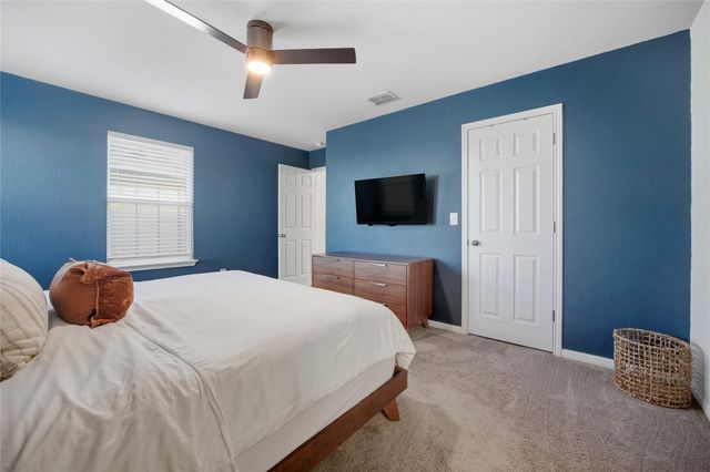 6402 Moncrieff DR, Austin, TX 78747