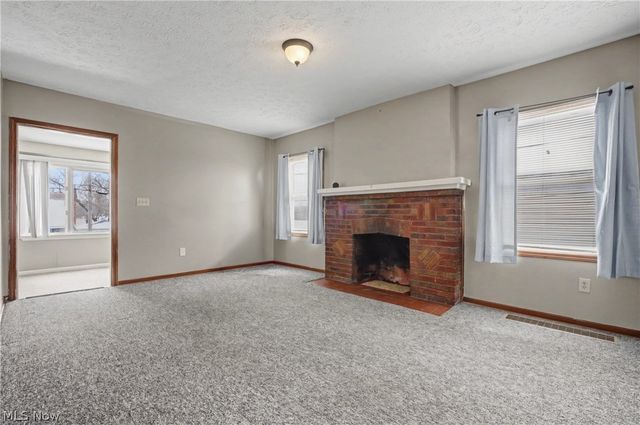 406 Moody Street, Akron, OH 44305