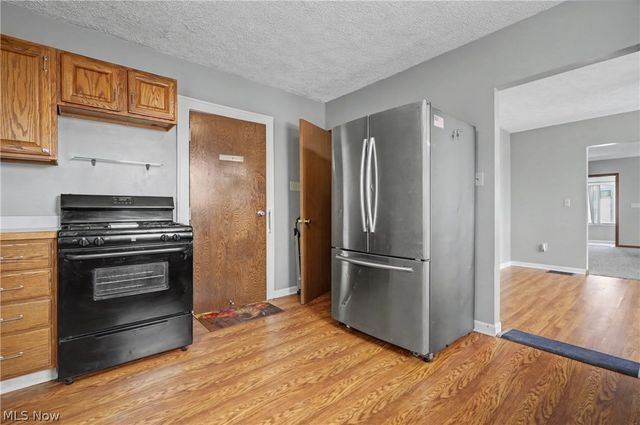 406 Moody Street, Akron, OH 44305