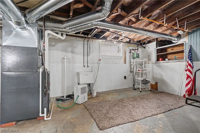 406 Moody Street, Akron, OH 44305