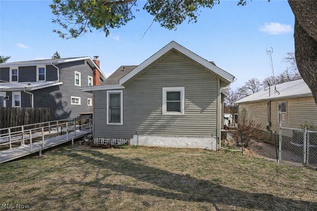 406 Moody Street, Akron, OH 44305