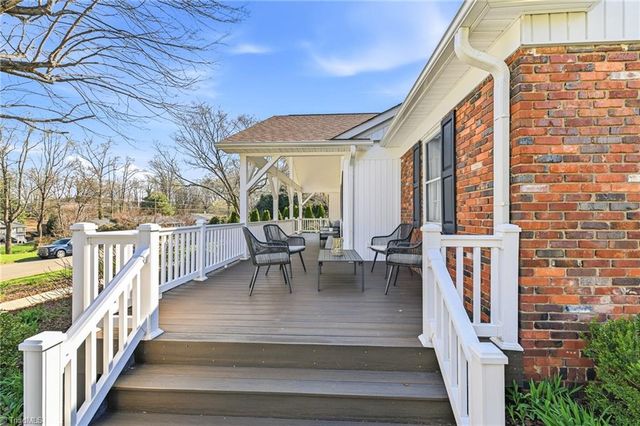 2832 Monticello Drive, Winston-salem, NC 27106