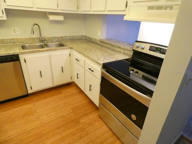 4908 38TH WAY S 303, St Petersburg, FL 33711