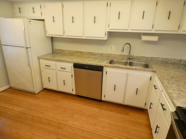 4908 38TH WAY S 303, St Petersburg, FL 33711